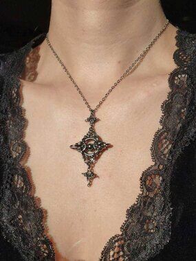 Gothic Medieval silver chainmail necklace with a small silver chain